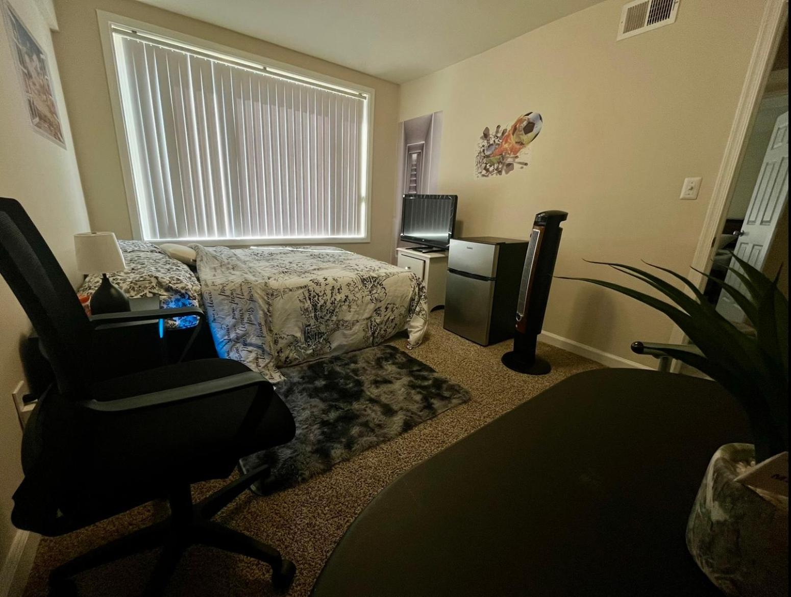 Incredible Find Near Washington Dc - 1 Private Room In Shared Apartment Landover Exteriör bild